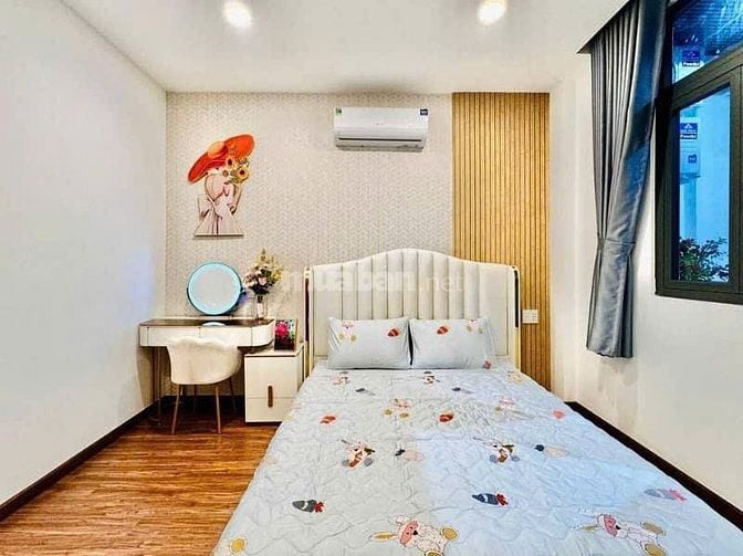 Bán nhà đẹp Trần Quang Diệu, Quận 3 / 55m2 / 2 tỷ 150 triệu / sổ hồng 