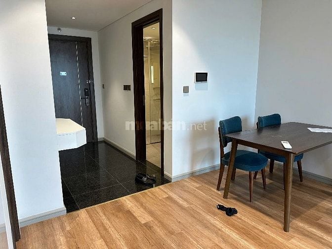 Cho thuê căn hộ chung cư cao cấp ,full nội thất cao cấp 