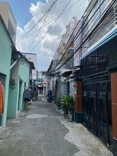 Gởi HH 50tr ! Bán nhà hẻm 1027 Huỳnh Tấn Phát, P. Phú Thuận, Quận 7.