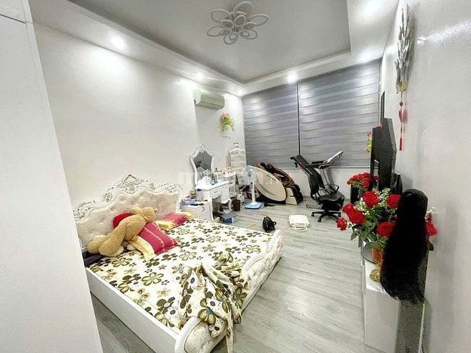 Bán nhà Hoa Lư - Hai Bà Trưng, Dt 46m2, 4t, mt 4m, 12.8 tỷ, kinh doanh