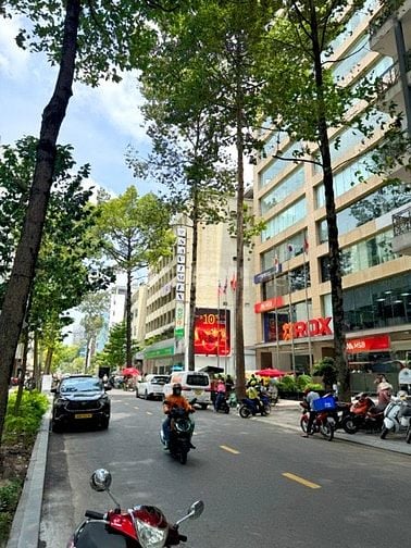 BÁN NHÀ MẶT TIỀN : 164 NGUYỄN CÔNG TRỨ - P. NGUYỄN THÁI BÌNH 