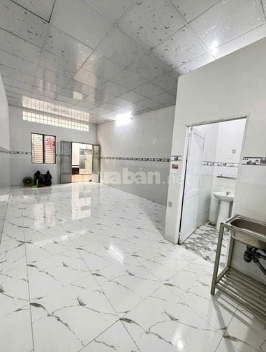 BÁN GẤP DÃY TRỌ 22 PHÒNG THỊ TRẤN CỦ CHI – GIÁ 1 TỶ 050 TRIỆU – SHR 