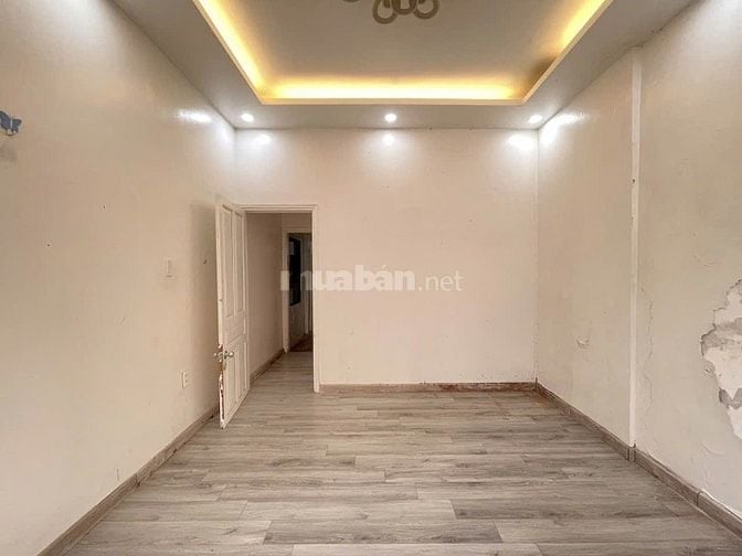 Bán nhà Hoa Lư - Hai Bà Trưng, Dt 46m2, 4t, mt 4m, 12.8 tỷ, kinh doanh