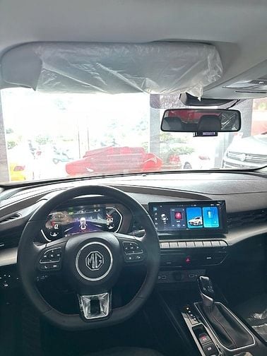 MG5 Luxury 1.5 CVT vàng thể thao 2024 siêu đẹp
