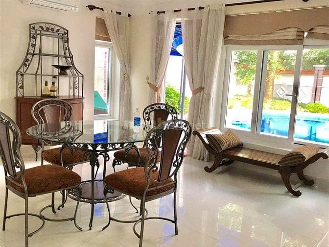 bán gấp Khu biệt thự Kim Sơn, 113/1 Nguyễn Văn Hưởng, Thảo Điền ,Q2 