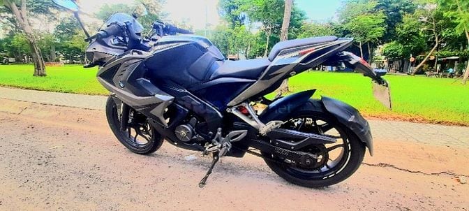 kawasaki bajaj fulsar RS 200, 2017,HQCN,