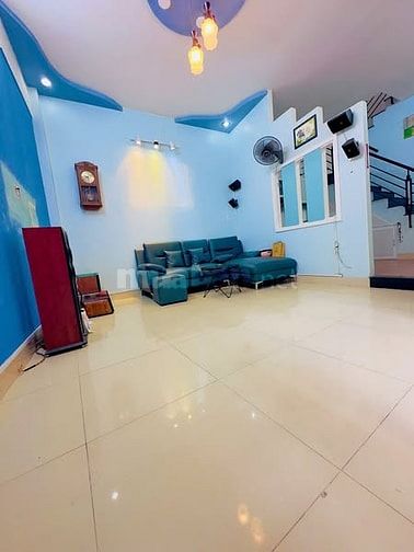 3,88 tỷ Nhà ngang khủng 8,2 x 6m ( 1 lầu 2pn ) có sân thượng SHR 