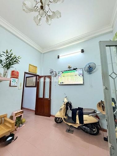 ⭐️Nhà 3 Lầu ngay hẻm xe hơi sau lưng Mặt tiền Nguyên Hồng, P1, Q.Gò Vấ
