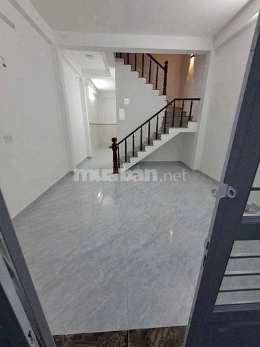 Cho thuê nhà nguyên căn 3PN đường Lê Đức Thọ, p 17, Gò Vấp