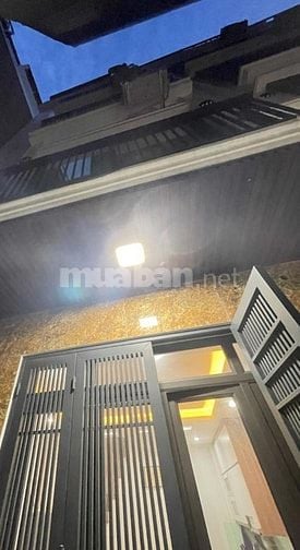 Bán nhà Trung Kính-Cầu Giấy.33m2x5T.Ở và cho thuê rất tốt.