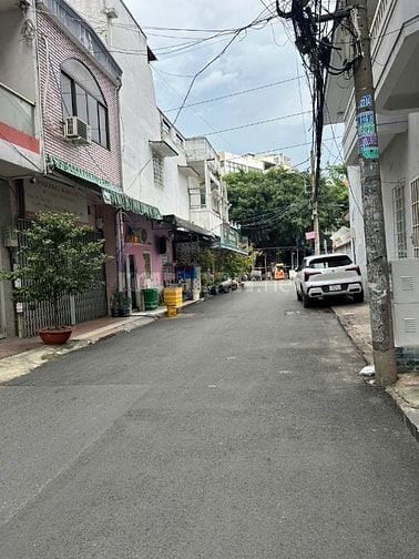  Bán Nhà Mặt Tiền Cư Xá Lữ Gia , p15, Q11, 4 X 14m , 3 lầu , 13,5 tỷ 