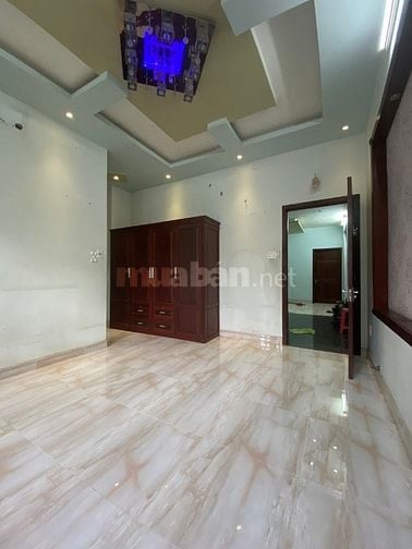 🔥100m2! Đường 8m! Bán nhà 4 tầng trục Phan Huy Ích-Bùi Quang Là, P12.