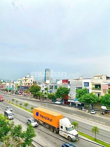 Gấp, Bán Nhà 3 Tầng Mặt Tiền đường Ngô Quyền, Sơn Trà Giá Hơn 10 Tỷ