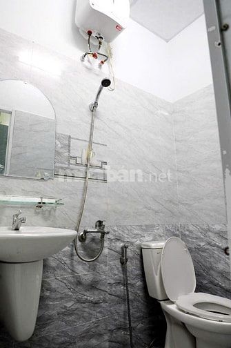 Gấp, Bán Nhà 3 Tầng Mặt Tiền đường Ngô Quyền, Sơn Trà Giá Hơn 10 Tỷ