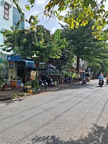 Bán đất mặt tiền đường D3 Phước Long B quận 9 cũ giá 12,6 tỷ
