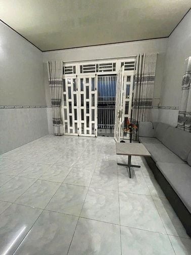 Bán nhà tại đường huỳnh thị mài tân hiệp 92ṁ2 giá 990 triệu ,sổ riêng 