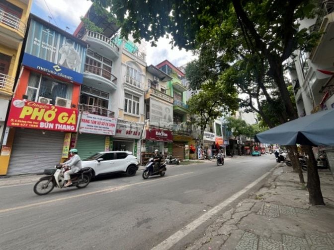 Bán Nhà Mặt phố, và mặt ngõ sau, sổ to nở hậu, kinh doanh đỉnh