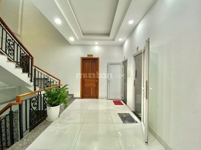 Tòa Nhà Góc 2 MT, Kinh Doanh - CHDV - Văn Phòng. Giá: 18.3 Tỷ/TL (SHR)