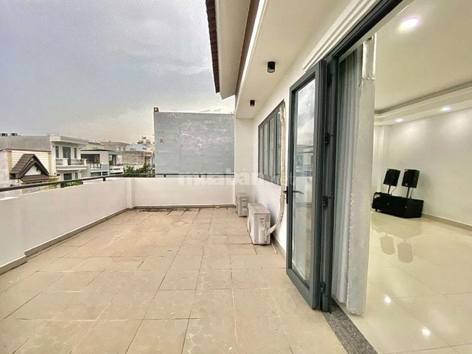 Tòa Nhà Góc 2 MT, Kinh Doanh - CHDV - Văn Phòng. Giá: 18.3 Tỷ/TL (SHR)