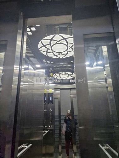 Tòa nhà CHDV Tô Hiến Thành, P.Hòa Hưng. DT 4x18m, 5 tầng thang máy