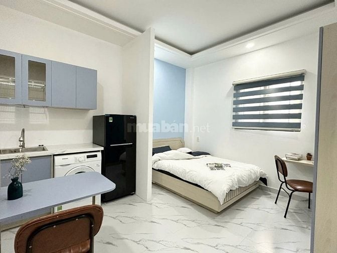 Tòa nhà CHDV Tô Hiến Thành, P.Hòa Hưng. DT 4x18m, 5 tầng thang máy