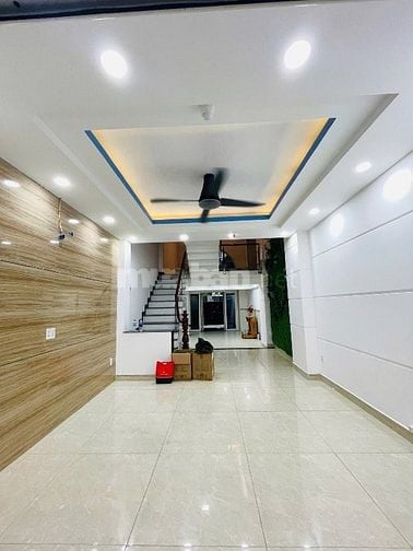 ⭐️Nhà 4 lầu đẹp Cao Cấp 2 mặt hẻm rộng 12m Dương Quảng Hàm, P5  Q.Gò V