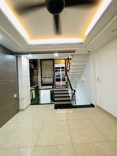 ⭐️Nhà 4 lầu đẹp Cao Cấp 2 mặt hẻm rộng 12m Dương Quảng Hàm, P5  Q.Gò V