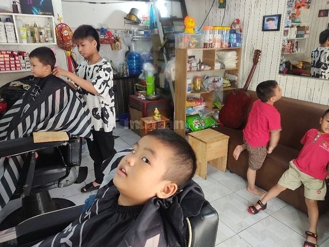 Sang tiệm tóc nam Huỳnh Văn Nghệ p12 Gò vấp 