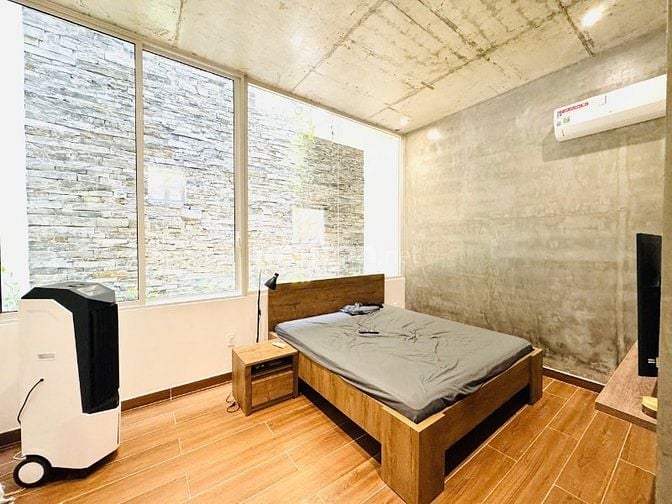 CHO THUÊ NHÀ NGUYÊN CĂN 5 TẦNG KHU VỰC HÒA XUÂN