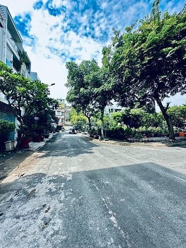 KDC VẠN PHÚC, 280M2 13,8x20m tiện xây BIỆT THỰ như HÀNG XÓM chỉ 22,9T 