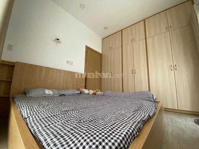 Nhà đẹp ở liền ngay Nguyễn Duy Trinh chỉ 4.1 tỷ 2 tầng 43m2 