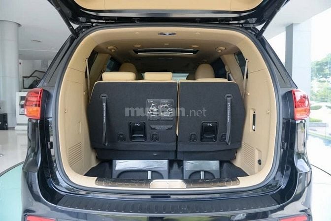 XE ÍT ĐI CẦN NHƯỢNG LẠI KIA SENDONA