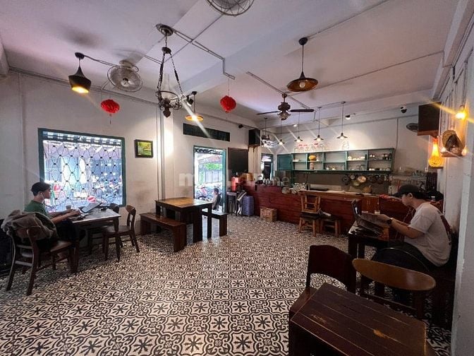 Sang quán cafe góc 2 mặt tiền, Phường 7, Gò Vấp – khu cafe sầm uất