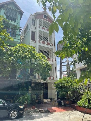 Bán Nhà Ô Đồng Lâm-Hồ 3 Mẫu, HN 60 m x5T giá 15.8 tỷ.
