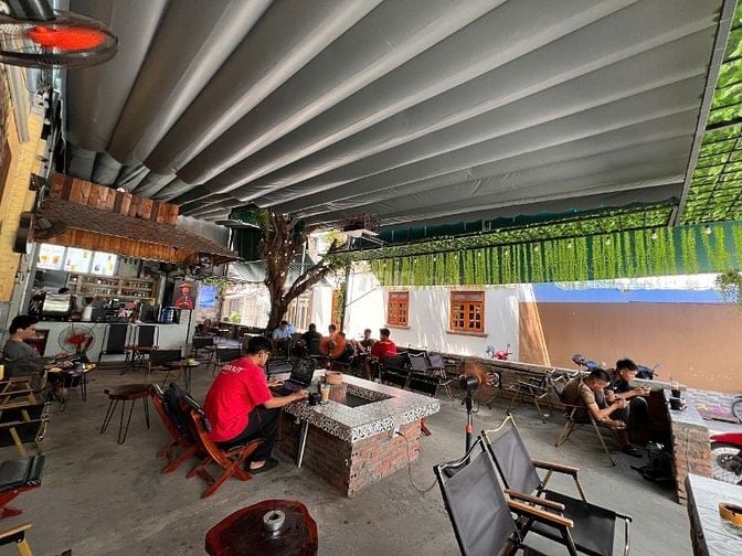 Cần sang quán cà phê 24h  góc 2 mặt tiền,  Phường 16, Quận Gò Vấp