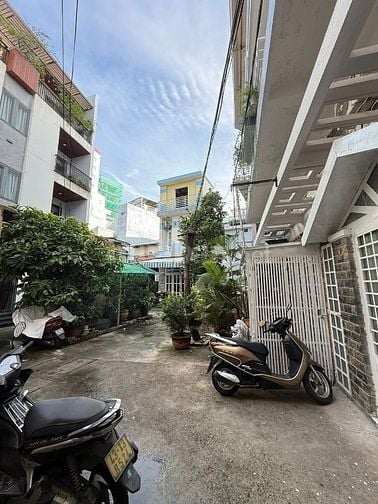 NHÀ 3,5 TẦNG PHAN CHÂU TRINH - TTTP GẦN CẦU RỒNG - PHỐ ĐI BỘ BẠCH ĐẰNG