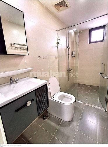 Bán căn hộ M one quận 7 giá 3ty350 có gác
