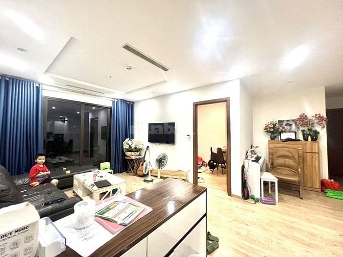 Bán CHCC Florence 28 Trần Hữu Dực 101m2, căn góc, 4 ngủ 3 wc, ban công