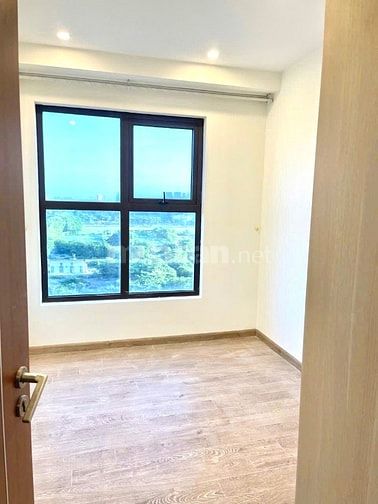 Bán CHCC Florence 28 Trần Hữu Dực 101m2, căn góc, 4 ngủ 3 wc, ban công