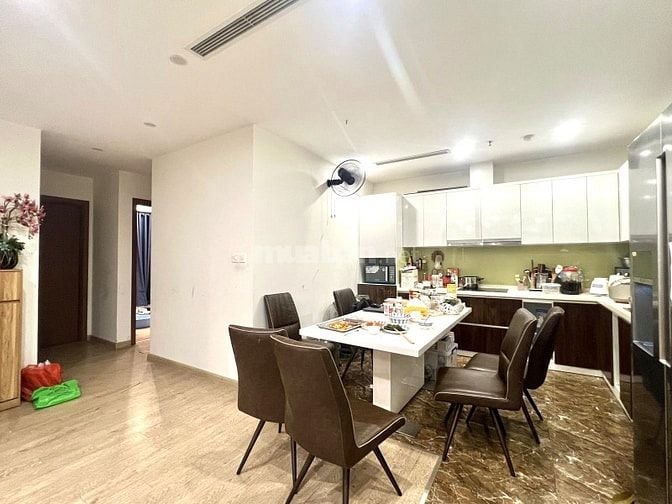 Bán CHCC Florence 28 Trần Hữu Dực 101m2, căn góc, 4 ngủ 3 wc, ban công
