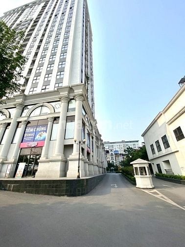 Bán CHCC Florence 28 Trần Hữu Dực 101m2, căn góc, 4 ngủ 3 wc, ban công