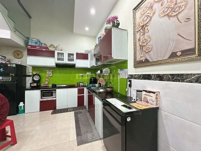 Nhà mặt tiền đường 30m Lê Đức Thọ 151m2 ngang 5.1m 4 lầu KD đỉnh 21 tỷ