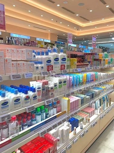 CẦN 3 NV TRỰC ĐIỆN THOẠI VÀ TƯ VẤN KHÁCH HÀNG LÀM VIỆC LÂU DÀI