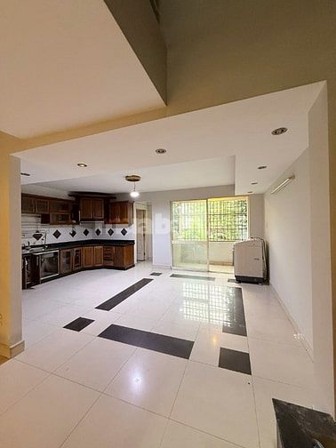 Cho thuê NP  Phú Mỹ -  Vạn Phát Hưng mặt tiền Hoàng Quốc Việt giá 37tr