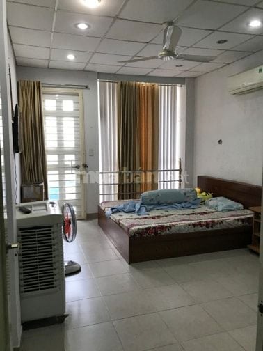 Bán nhà 2 mặt tiền đường Thái Phiên, Q11 - Giá: 13,5 Tỷ