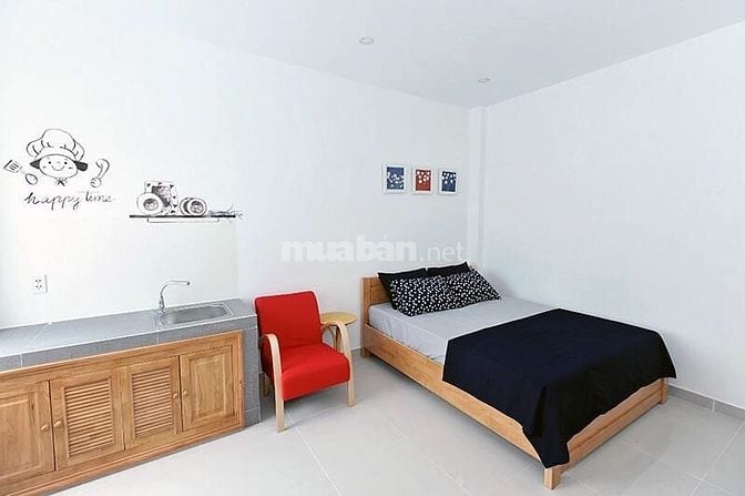 Phòng Studio trợ giá, sạch tinh, ngay trung tâm, Bạch Đằng sb