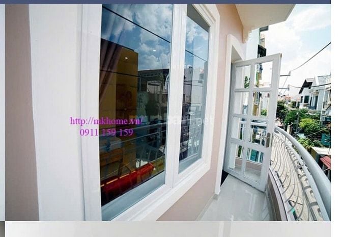 Phòng Studio trợ giá, sạch tinh, ngay trung tâm, Bạch Đằng sb