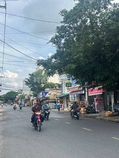 Mặt tiền-buôn-bán trần thị cờ thới an quận 12 kinh doanh buôn bán .