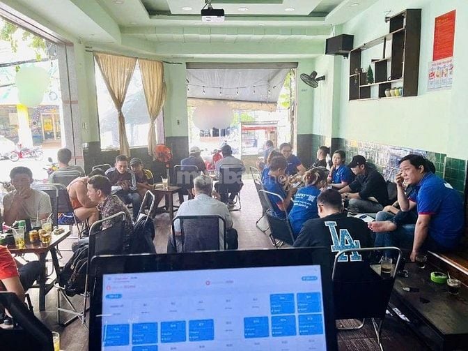 Sang quán cafe góc 2MT đường lớn đối diện trường Cao Đẳng, Bình Thạnh 