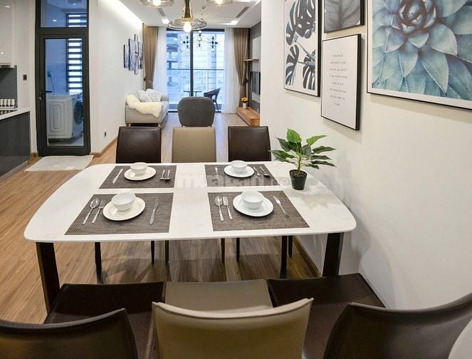 Chính chủ cho thuê cc cao cấp vinhomes metropolis 2PN-80m2
